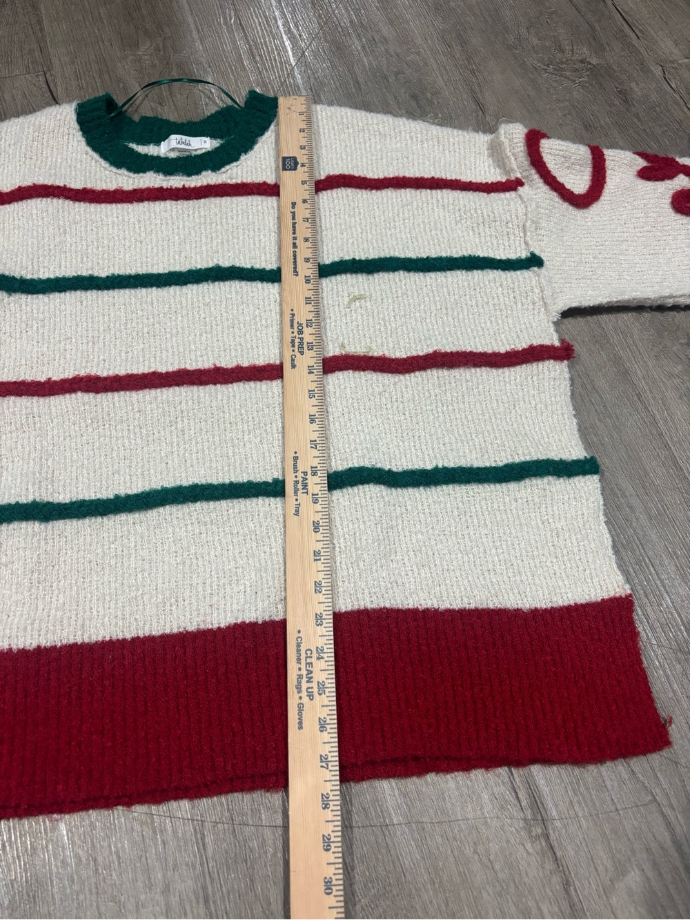 Talulah Warm Wishes Sweater OVERSIZED KNIT BOW DETAILED SWEATER IVORY RED GREEN - Picture 4 of 5